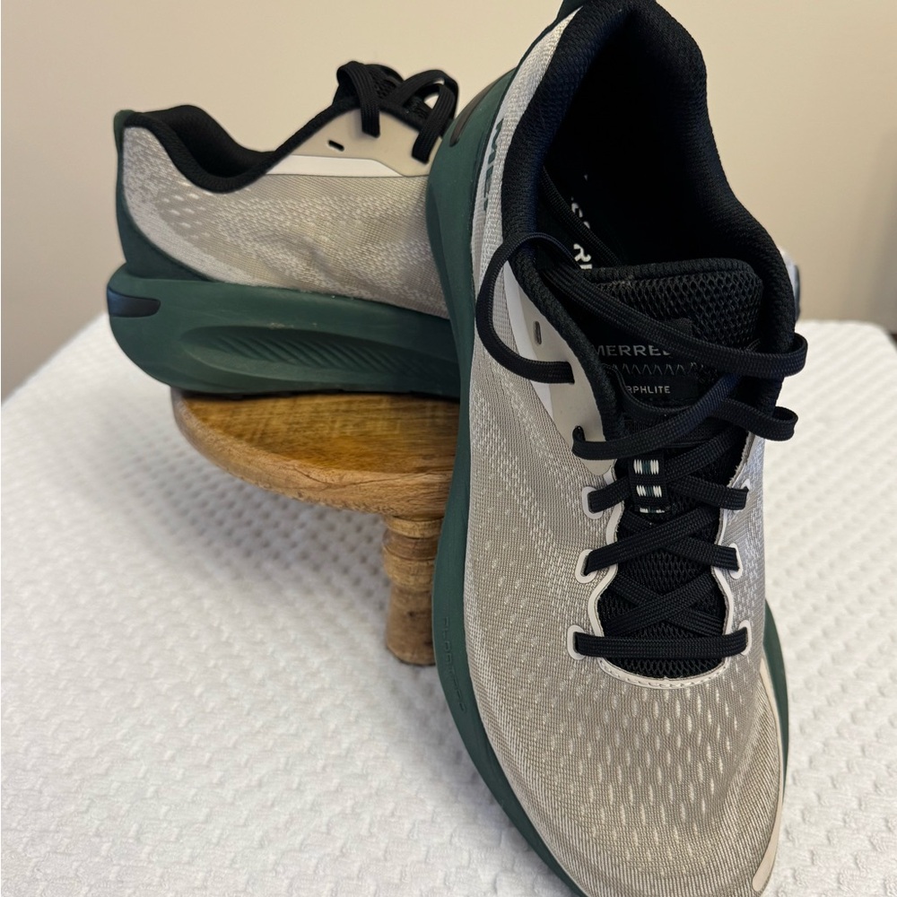 Merrell Black and Green Athletic Shoes